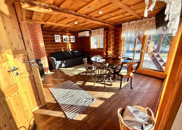 Semesterbostad Puhkekeskus Rosna